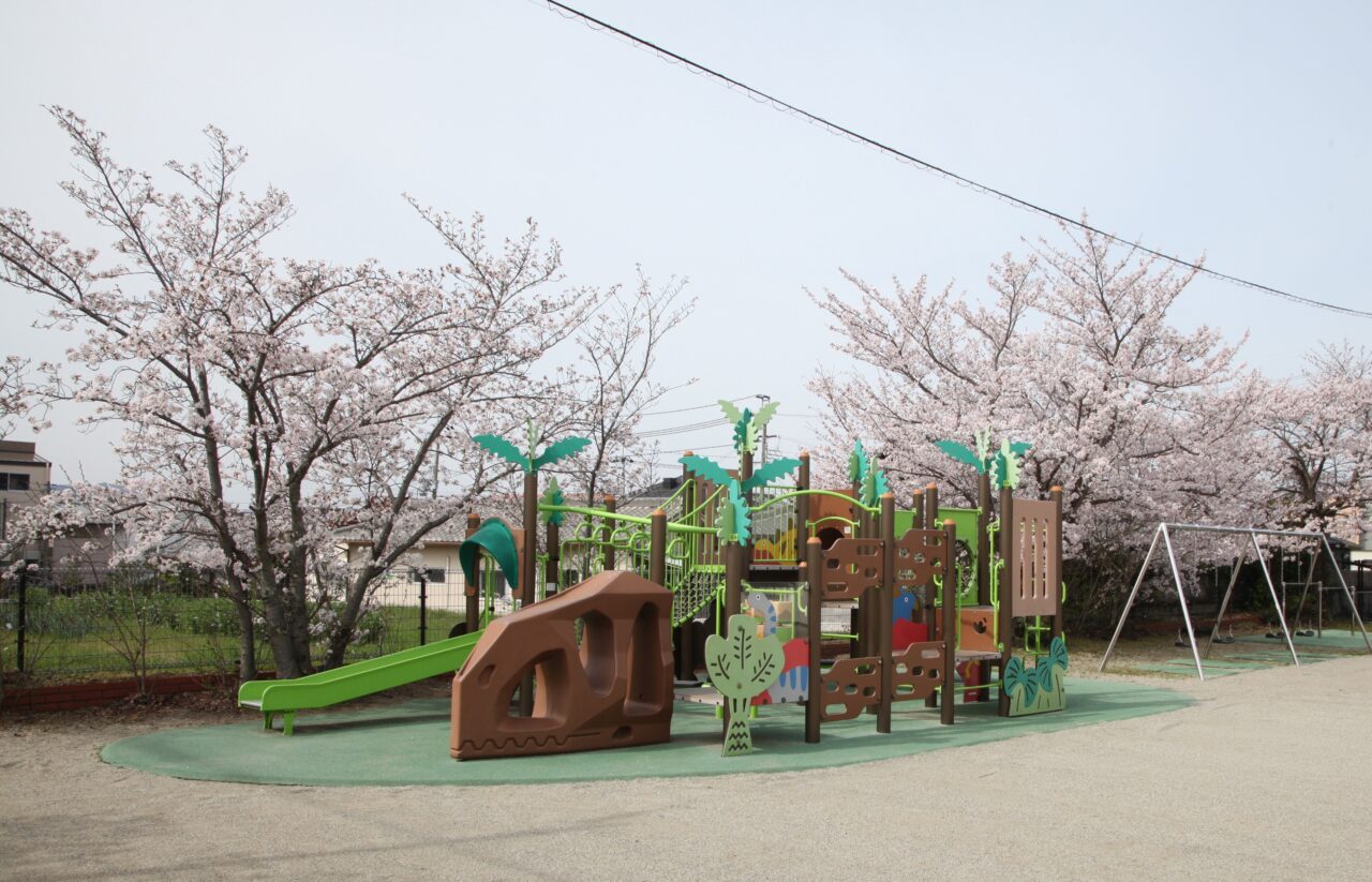 しらゆり保育園